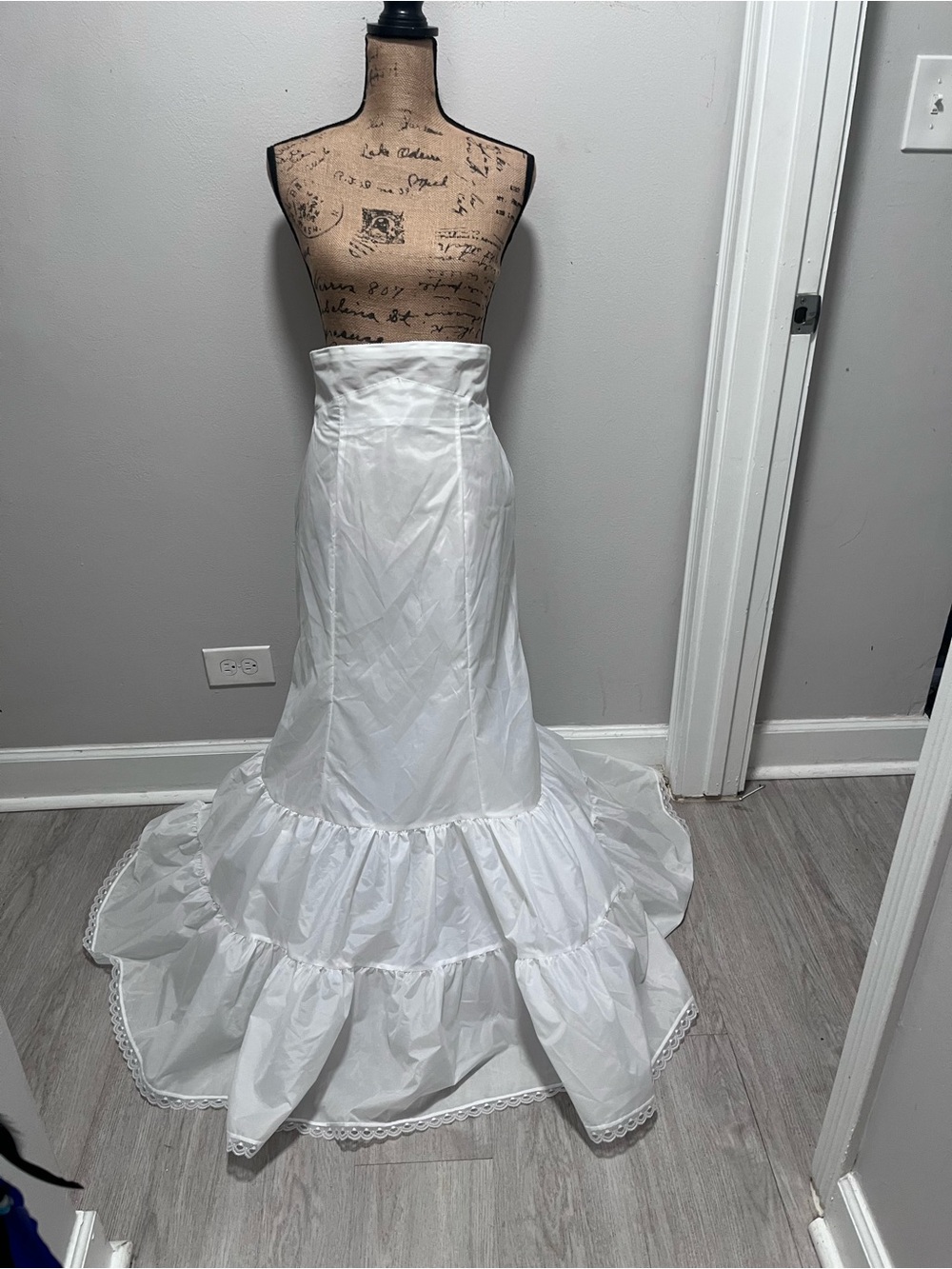 White Ruffled Trumpet Petticoat Dress 12